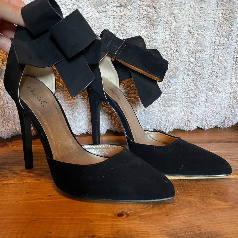 QUPID Ankle Strap High Heels